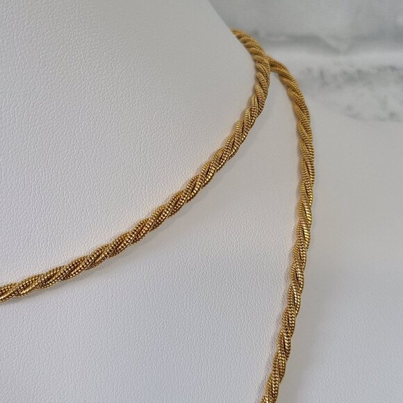 Monet Necklace Gold Tone Rope Wrap Chain Twisted - Picture 4 of 11